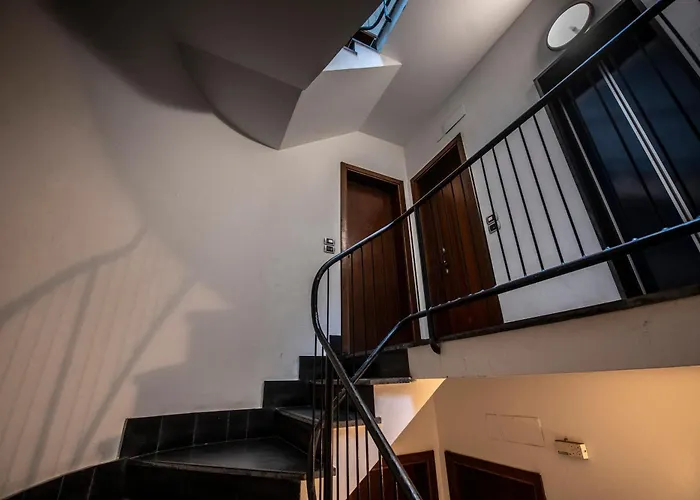 252 - Casa Sestrina - Centro Storico, 90Metri Dalla Baia Del Silenzio Patrimonio Unesco Da Spiaggia E Mare