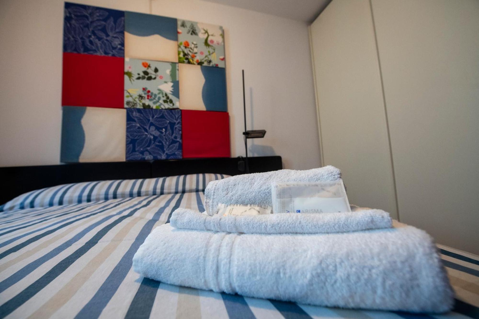 Apartment 252 - Casa Sestrina - Centro Storico, 90metri Dalla Baia Del Silenzio Patrimonio Unesco Da E Mare